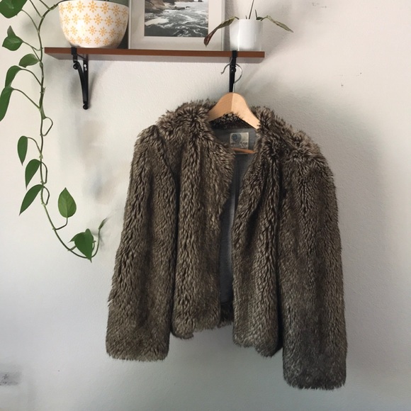 Ottod’Ame Faux Fur Oversized Teddy Coat - Picture 2 of 7